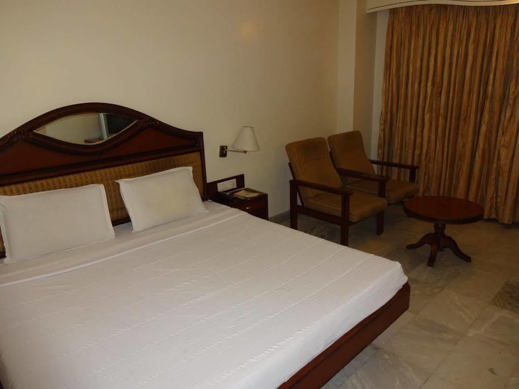 Hotel North Gate Madurai Extérieur photo